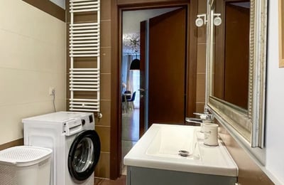 Location d’un appartement confortable de 3 pièces au centre de Gdańsk, Pologne